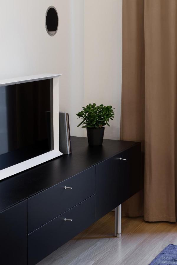 Design Studio Apartment With Balcony By Hostlovers カウナス エクステリア 写真